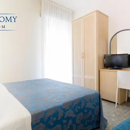 Constellation Hotell 3*