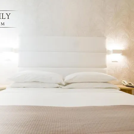 Constellation Otel