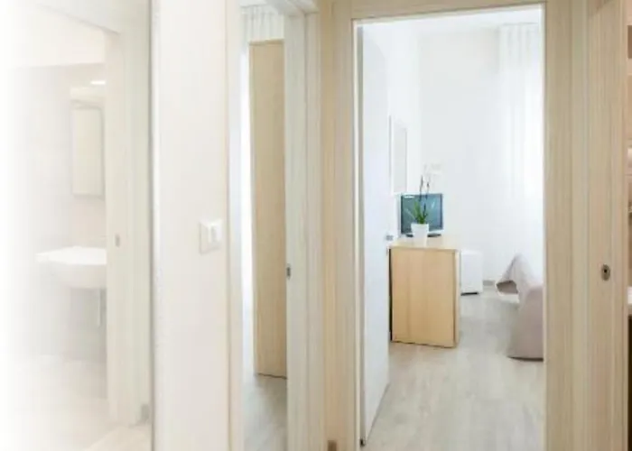 Hotel Constellation 3*